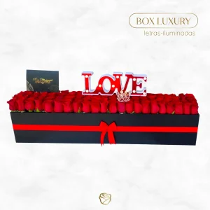Caja Rectangular Rosas | Letra Love Iluminada | Grande